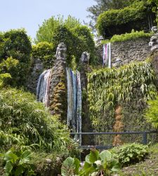 Le opere di Stefano Arienti, quasi tutte inedite, popolano il museo e il giardino di Villa Carlotta 