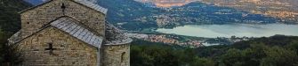 San Pietro al Monte a Civate, un'antica abbazia nella solitudine della foresta