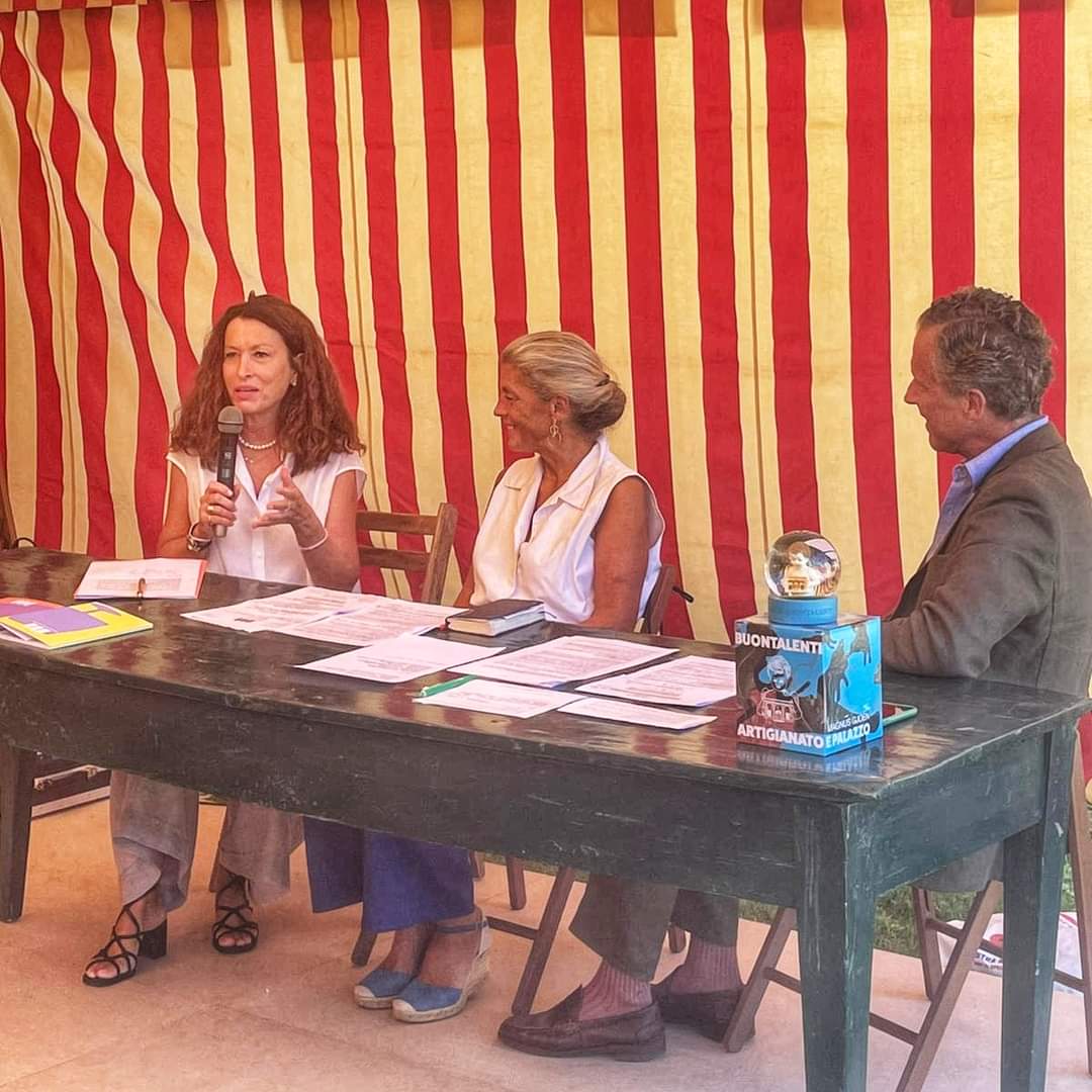 Rueda de prensa de presentación de Artesanía y Palacio