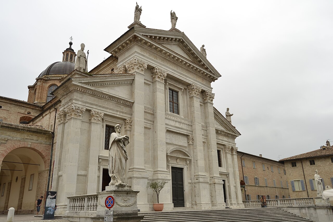 Urbino Cathedral. Photo: Wikimedia/Maddy16869