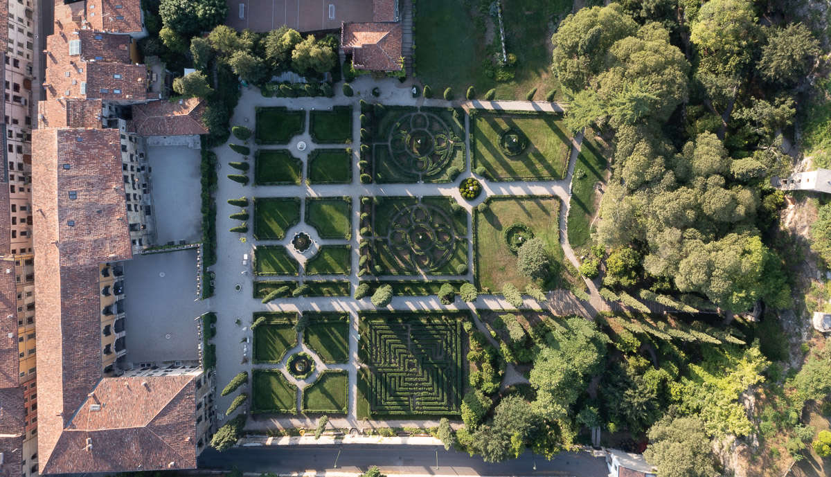 The labyrinth of the Giusti Garden dall'alto