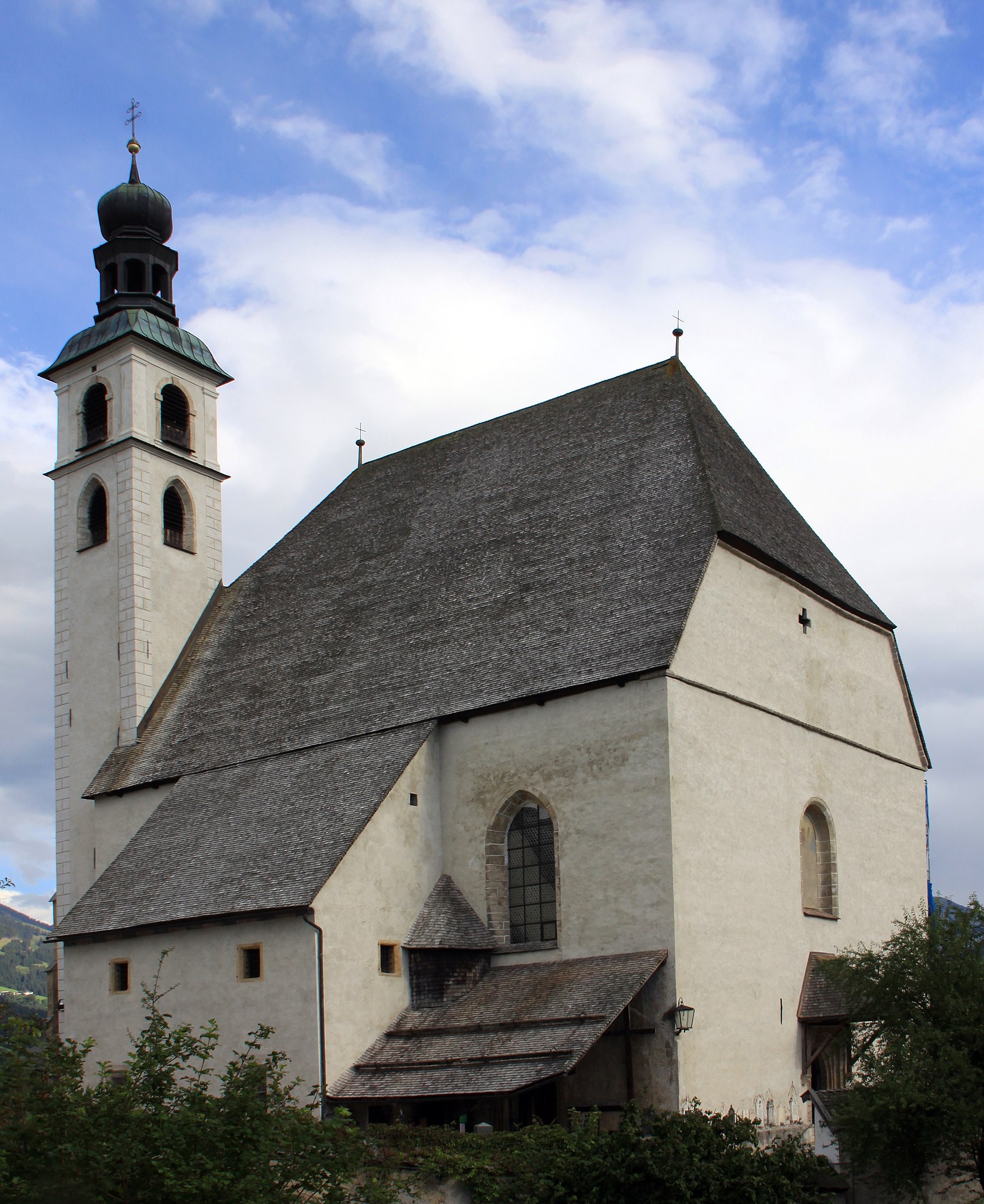 Kitzbühel parish church. Photo: Wikimedia/Martinp1