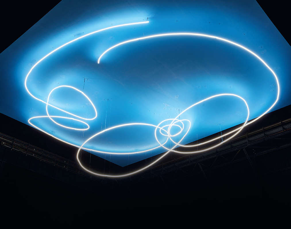 Mirones Abstract En France, une grande exposition sur Lucio Fontana a été consacrée à ...