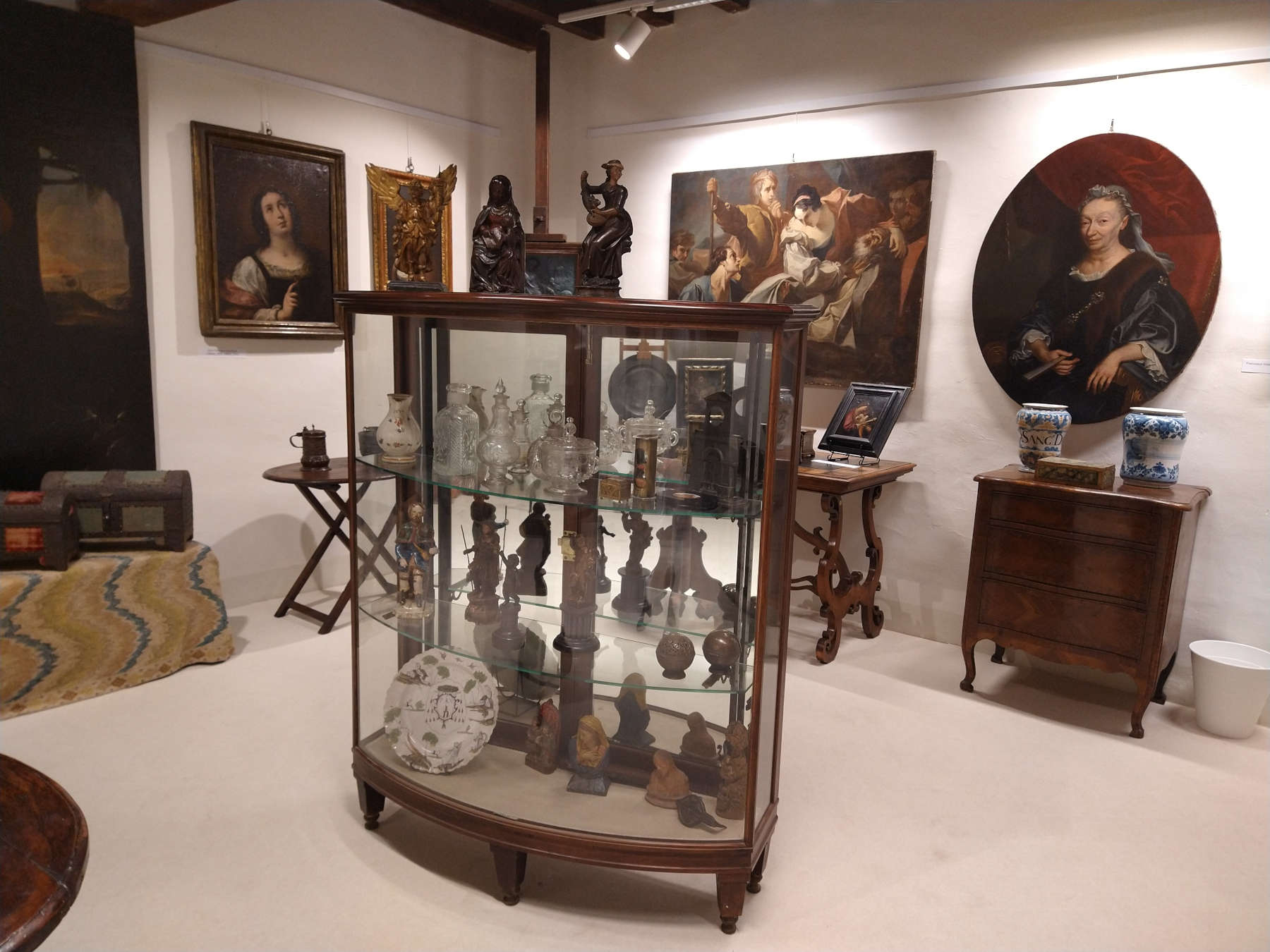 Booth at the National Antiques Show, Sarzana (2023) Booth at the National Antiques Show, Sarzana (2023)