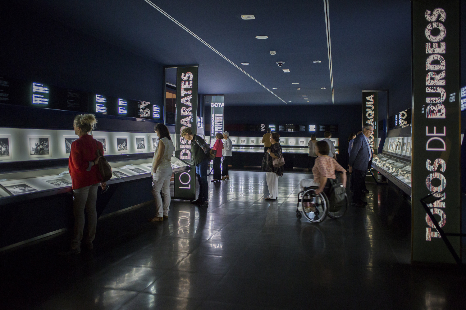 Museo Goya, sala de grabados. Photo by Chus Marchador