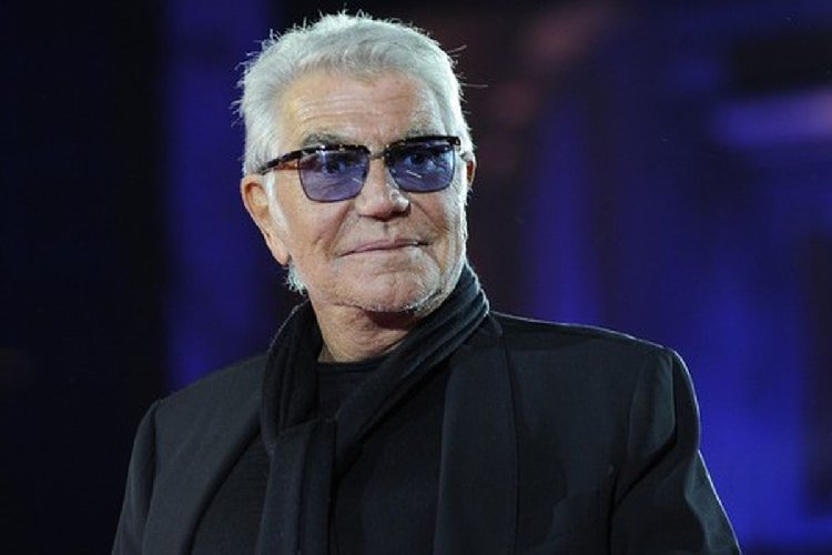 Farewell to Roberto Cavalli, the designer of animal fabrics