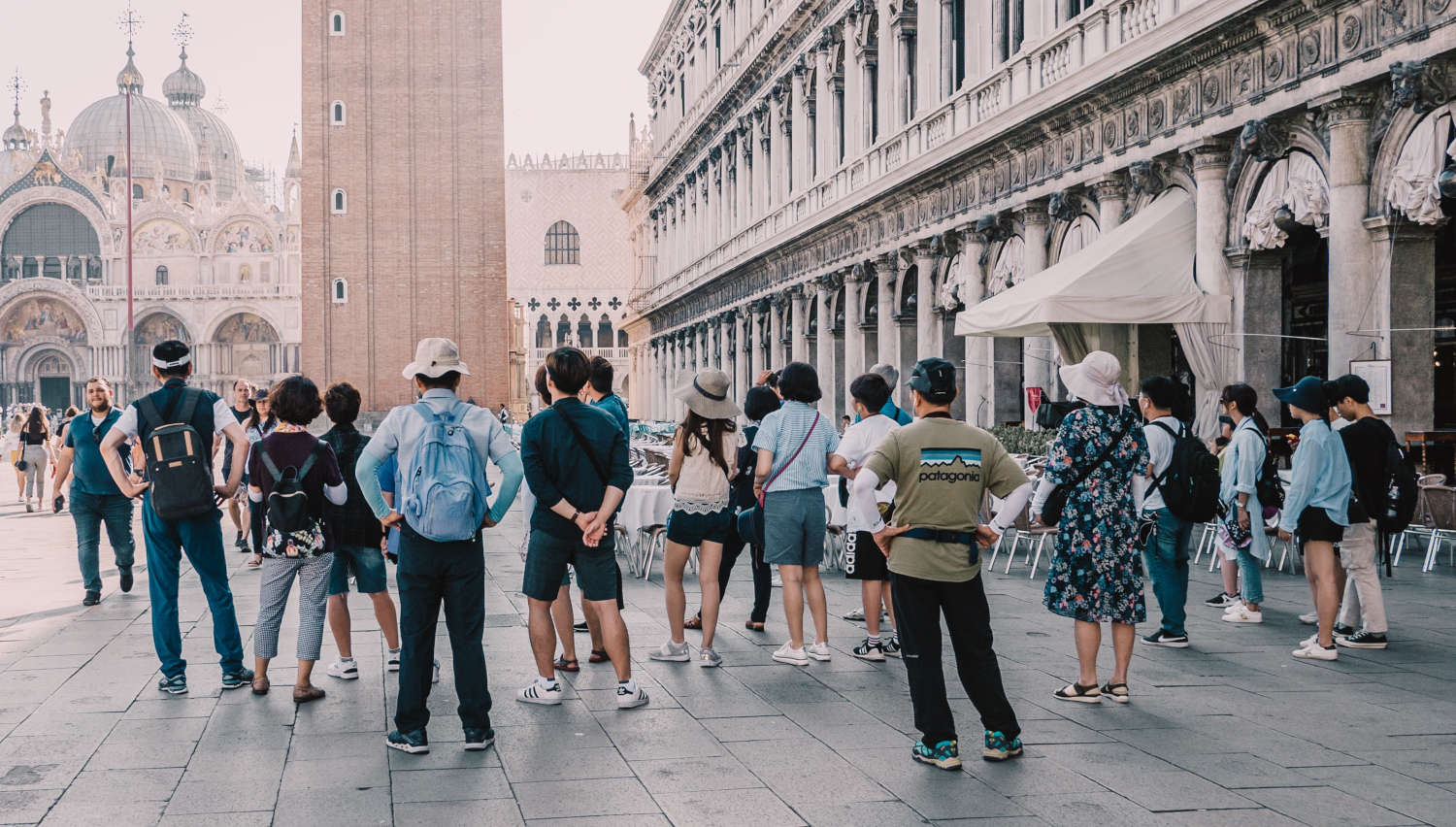 Venice, limits on tour groups maximum 25 people will be allowed to