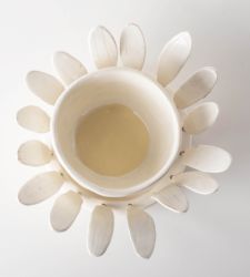 DcomeDesign presenta la segunda edición de sus tazas de estética victoriana en Milán y Lodi