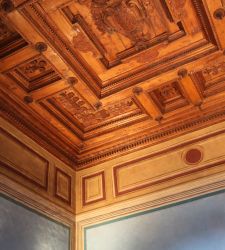 Roma, scoperte e restaurate decorazioni pittoriche del XIX secolo in una sala di Palazzo Farnese