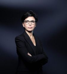 Rachida Dati è la nuova ministra della Cultura francese, ma la nomina ha scatenato polemiche e critiche 