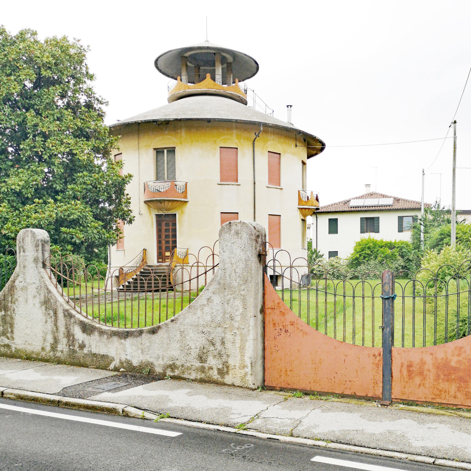 “Casa è un luogo che costruiamo per rendere possibile la nostra felicità”. Intervista a Massimo Baldini