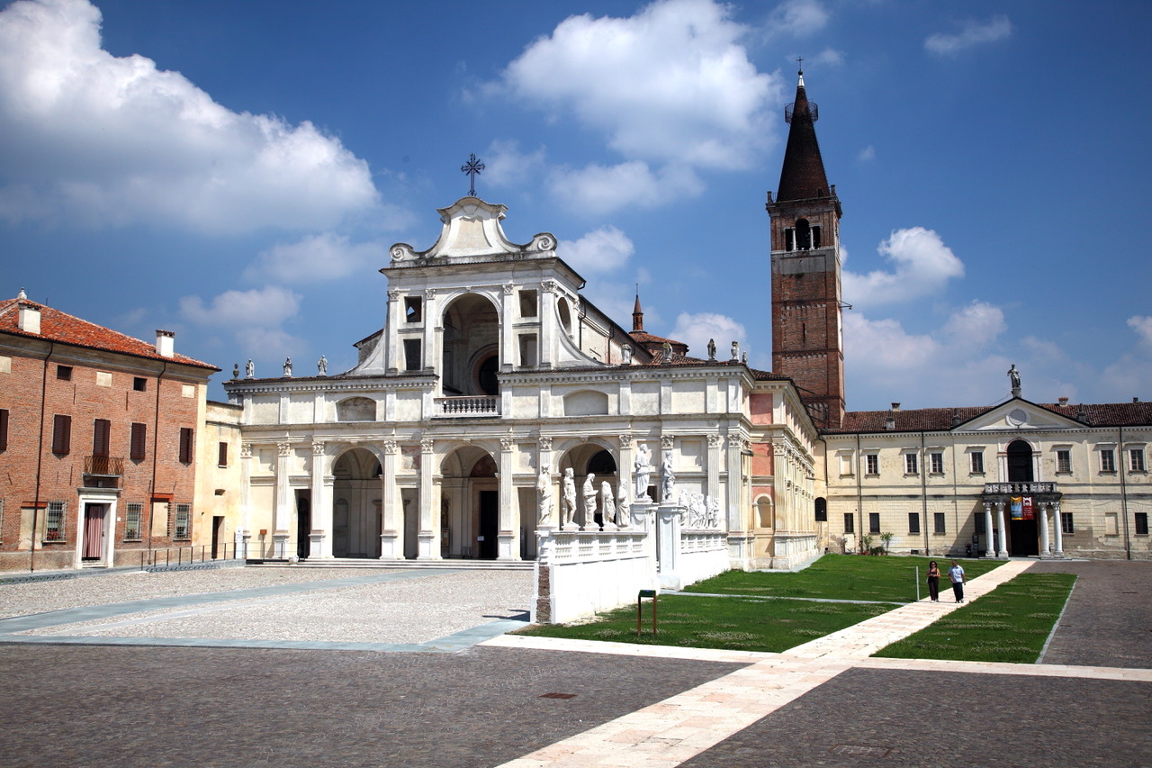 Il Fiume e l'Arte. Un solido studio di Paolo Piva su l'arte nella Abbazia del Polirone