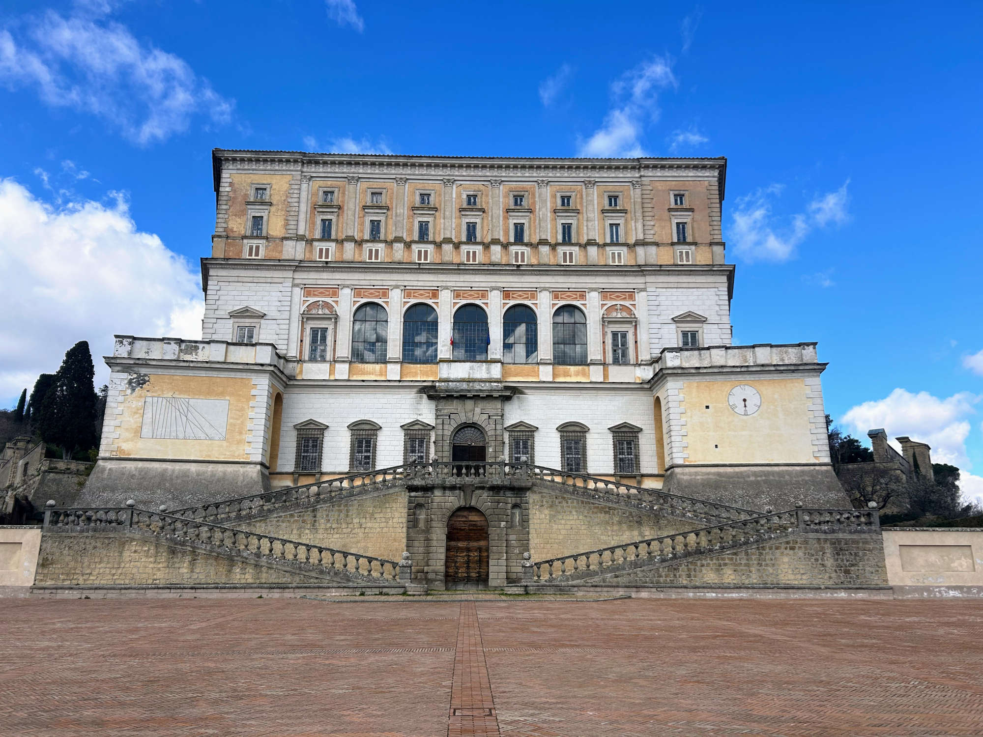 Fachada del Palacio Farnesio de Caprarola