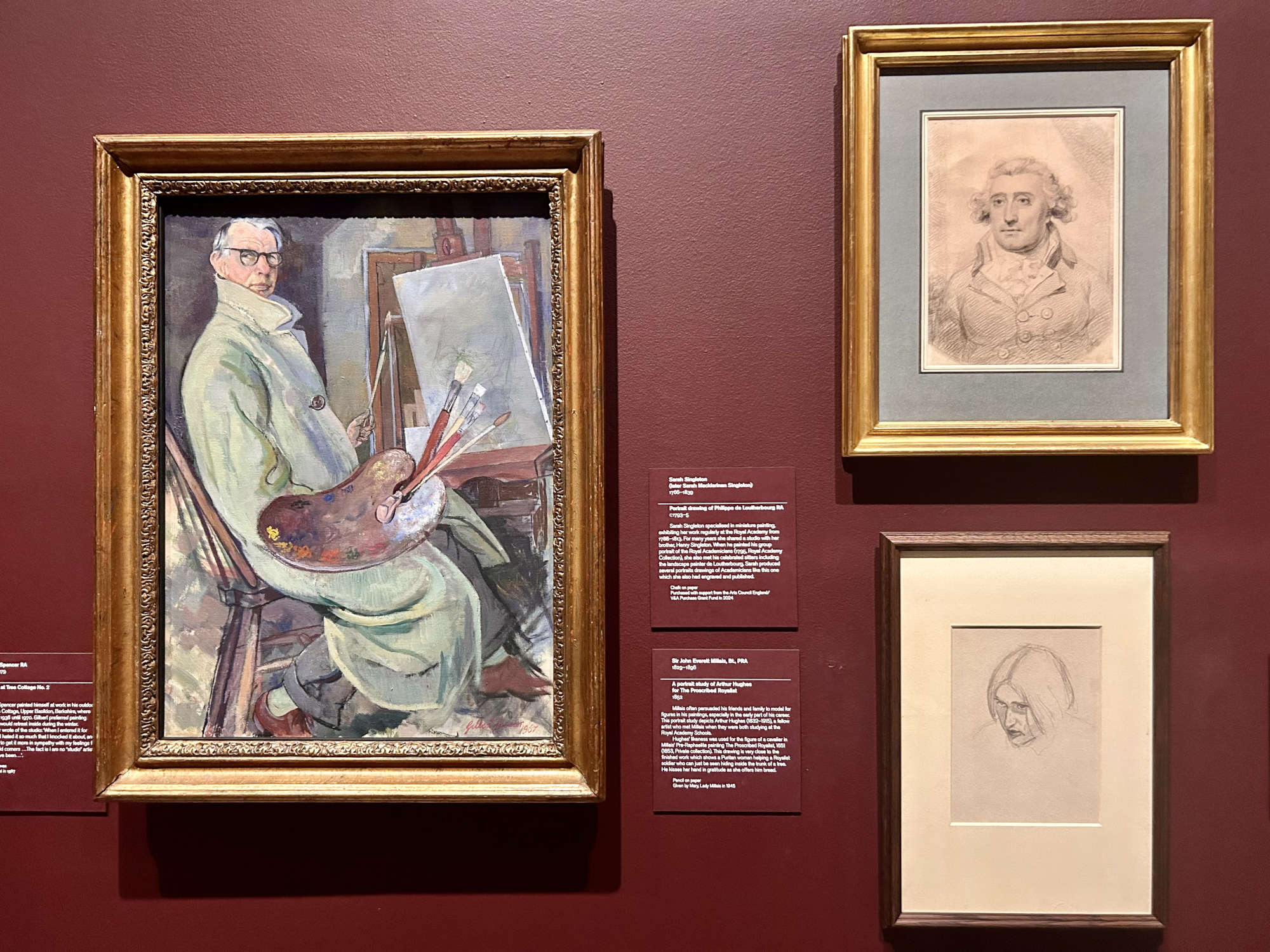 Expositions dans la galerie des collections de Burlington House. Photo : Jacopo Suggi