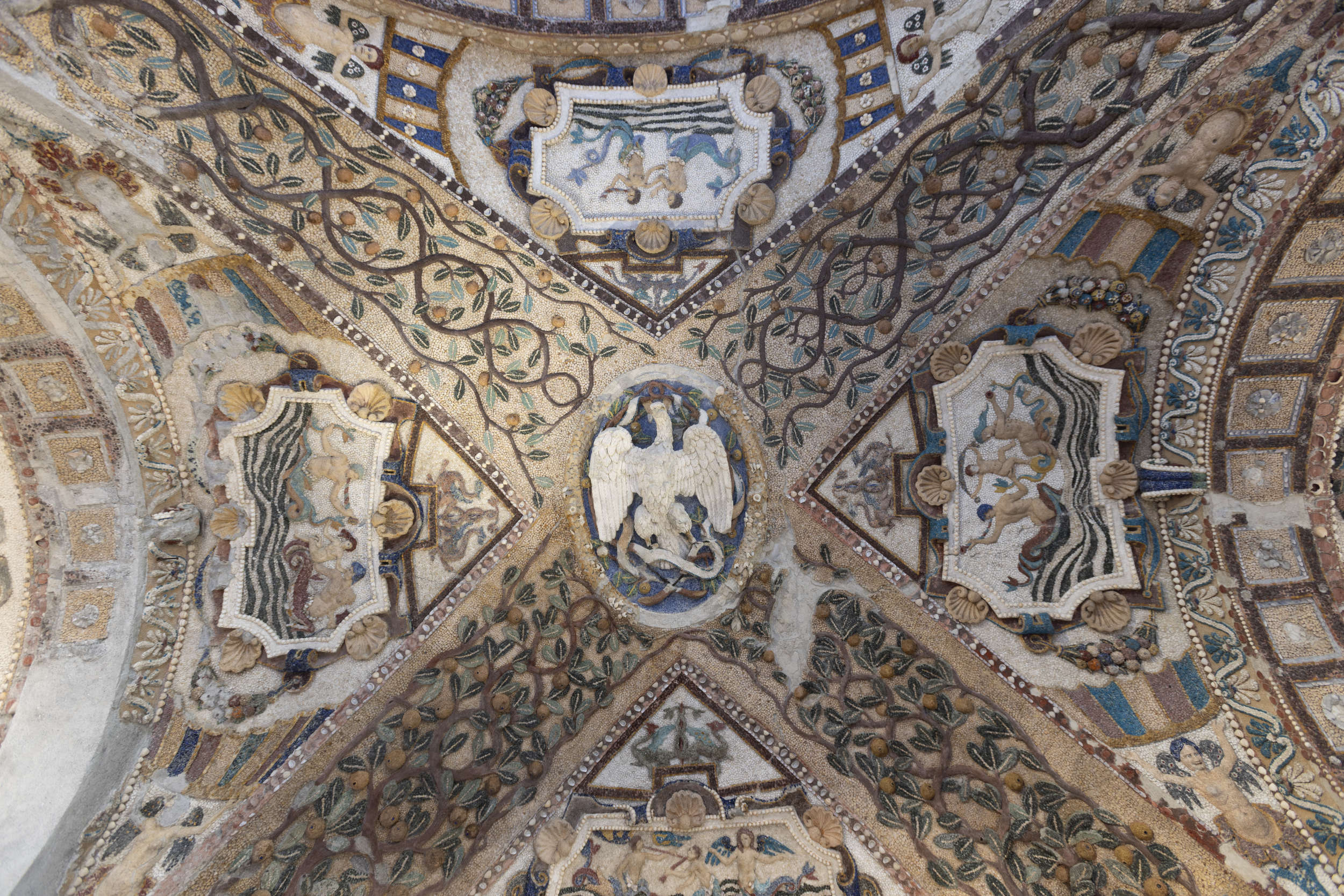 Villa d'Este, Grotta di Diana

