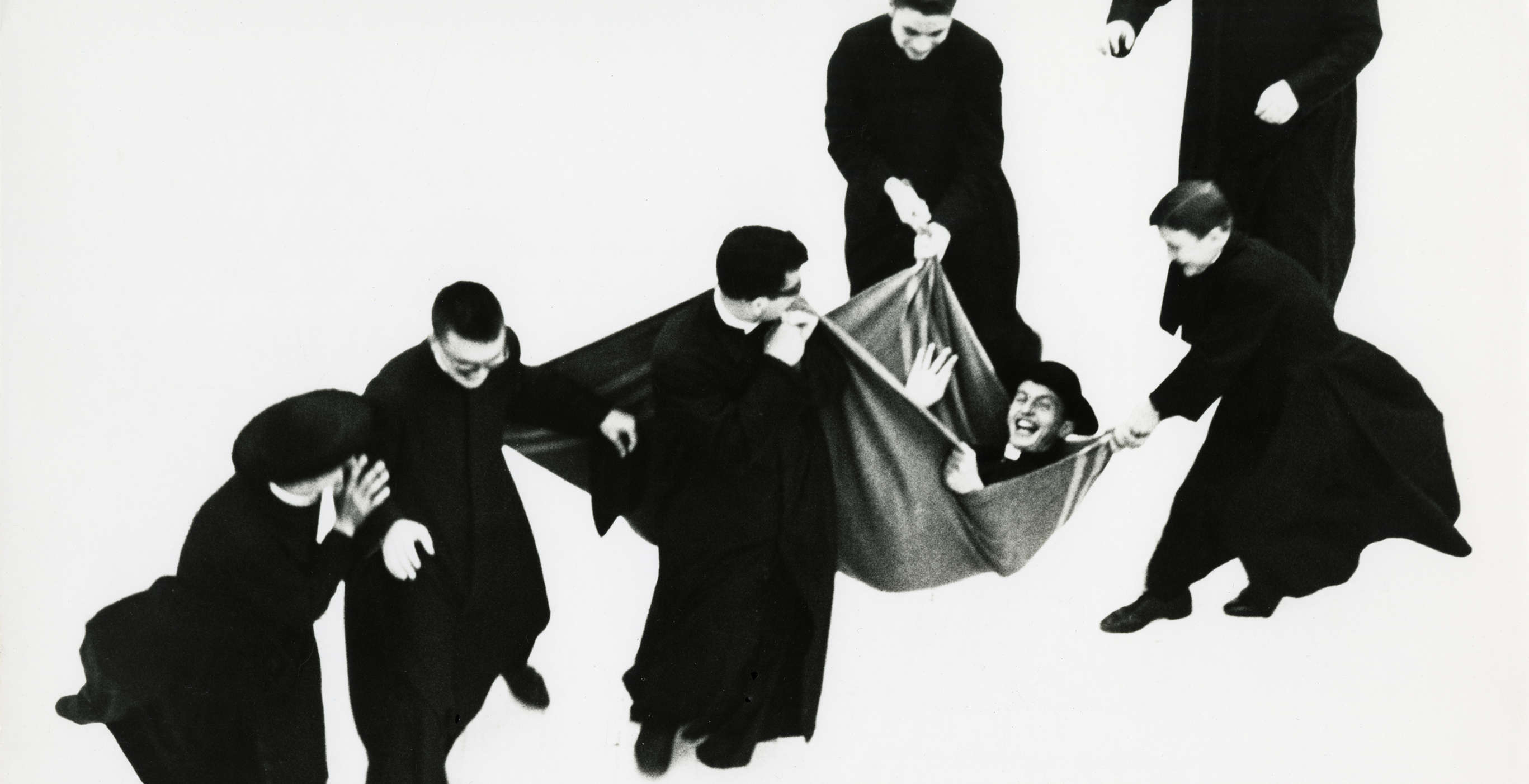 I pretini di Mario Giacomelli. Quando la fotografia è riflessione sull'esistenza