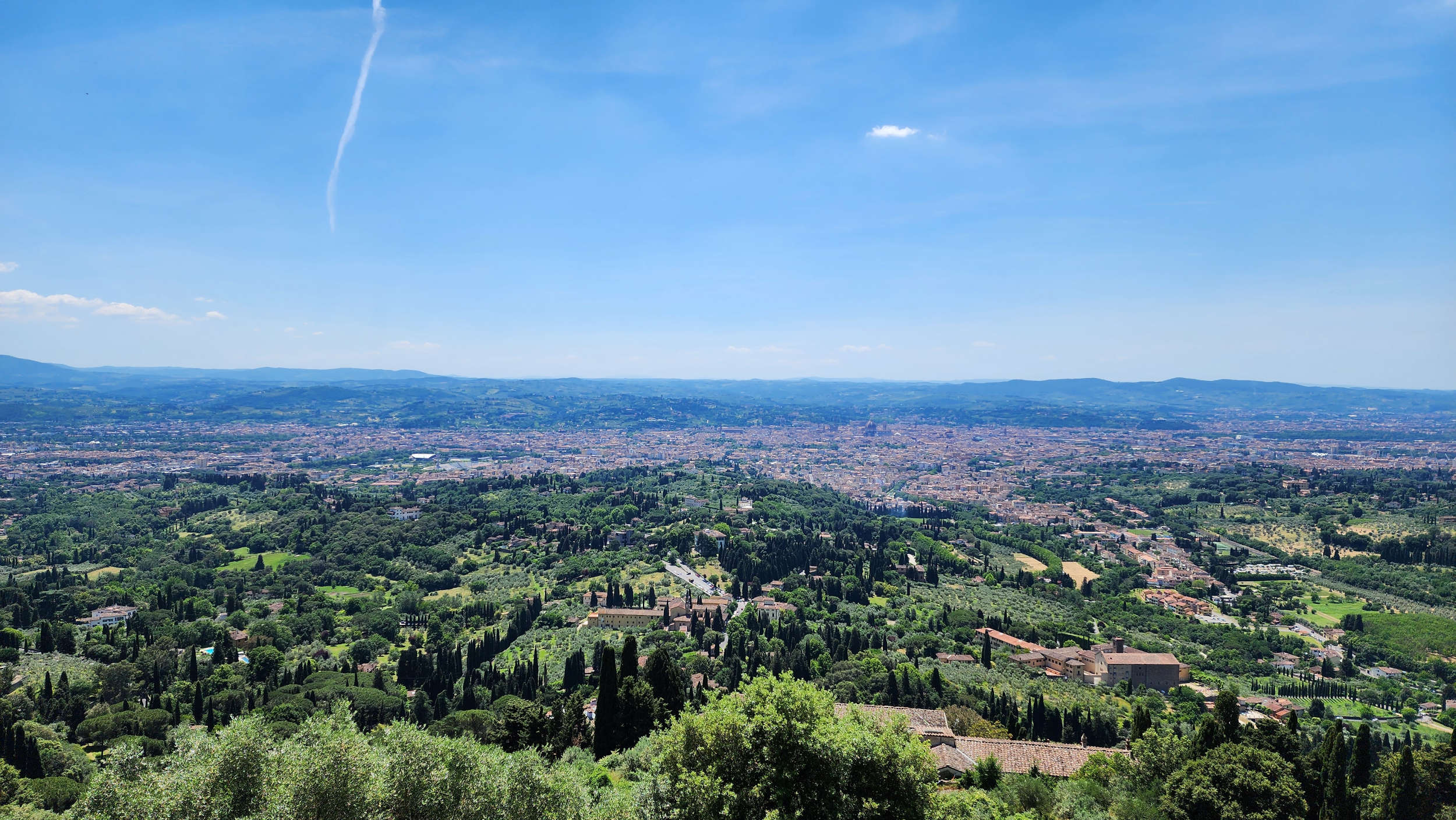 Vue de Florence depuis la pente menant au couvent
