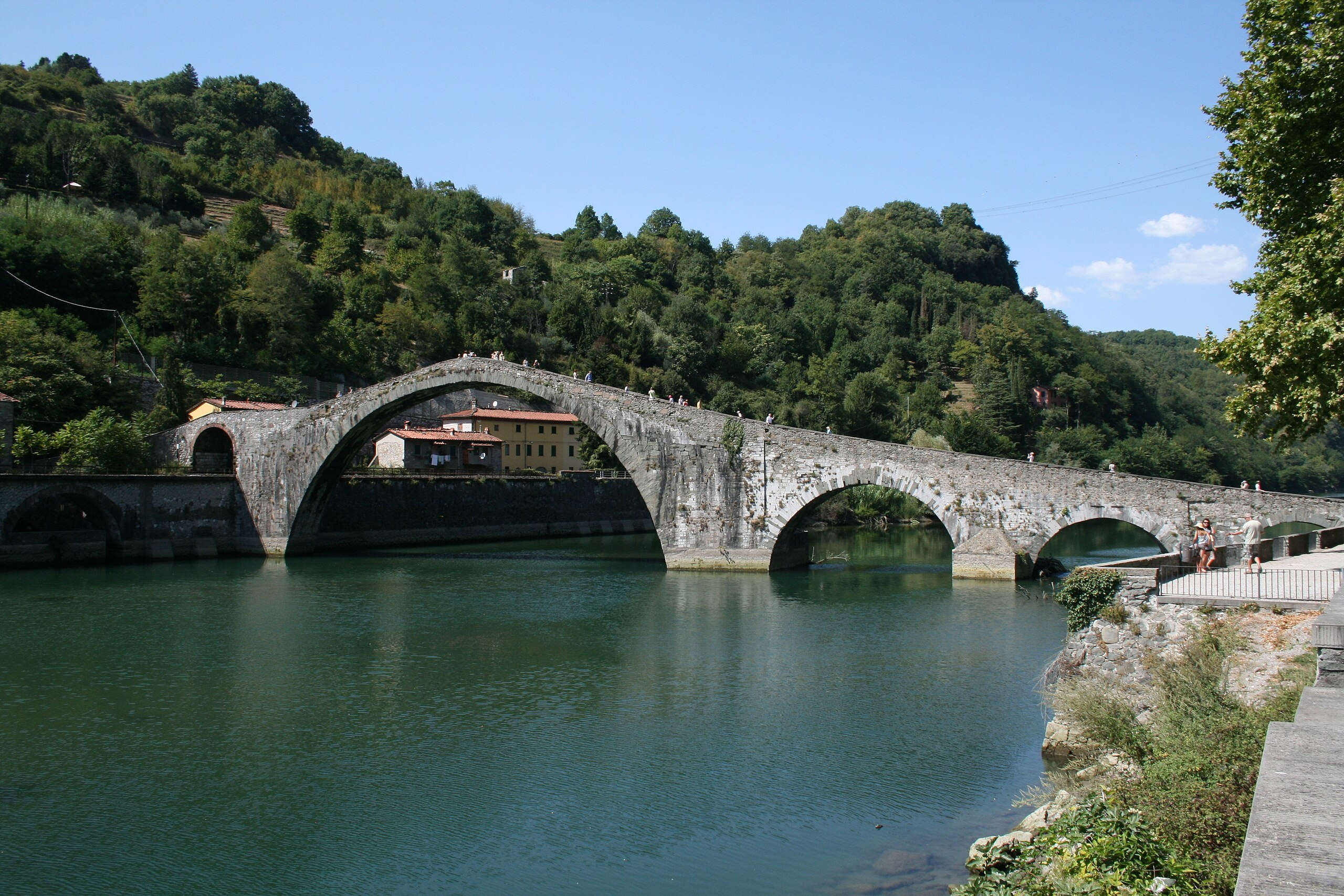 The Devil's Bridge in Borgo a Mozzano. Photo: Glen Bowman