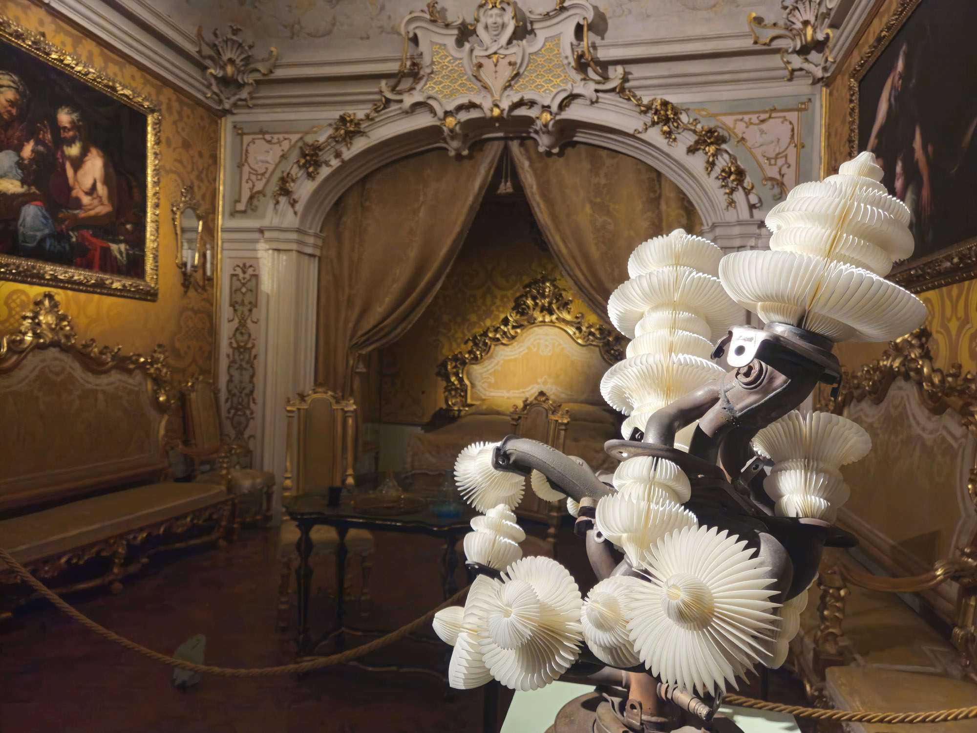 Quando i detriti fioriscono. Miyazaki trasforma Imola in un giardino sospeso nel tempo