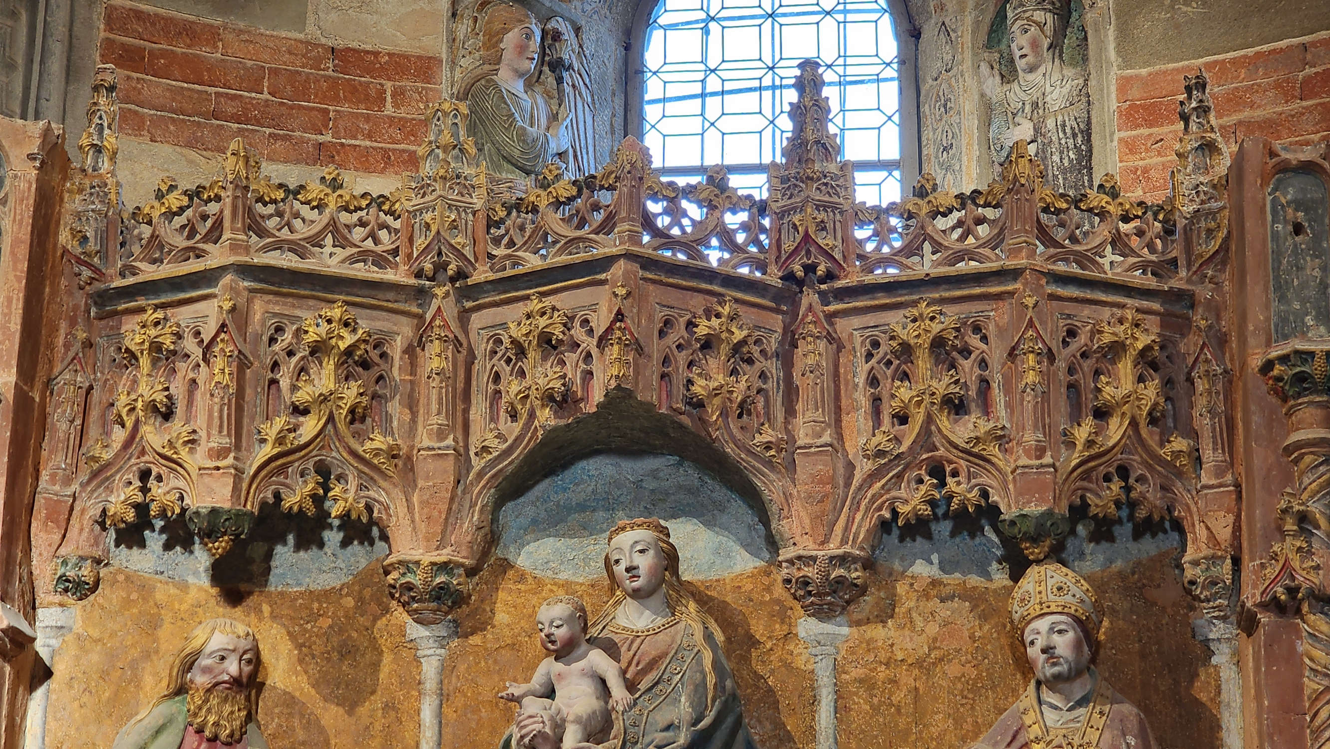 Abbey of Santa Maria di Vezzolano. Photo: Federico Giannini