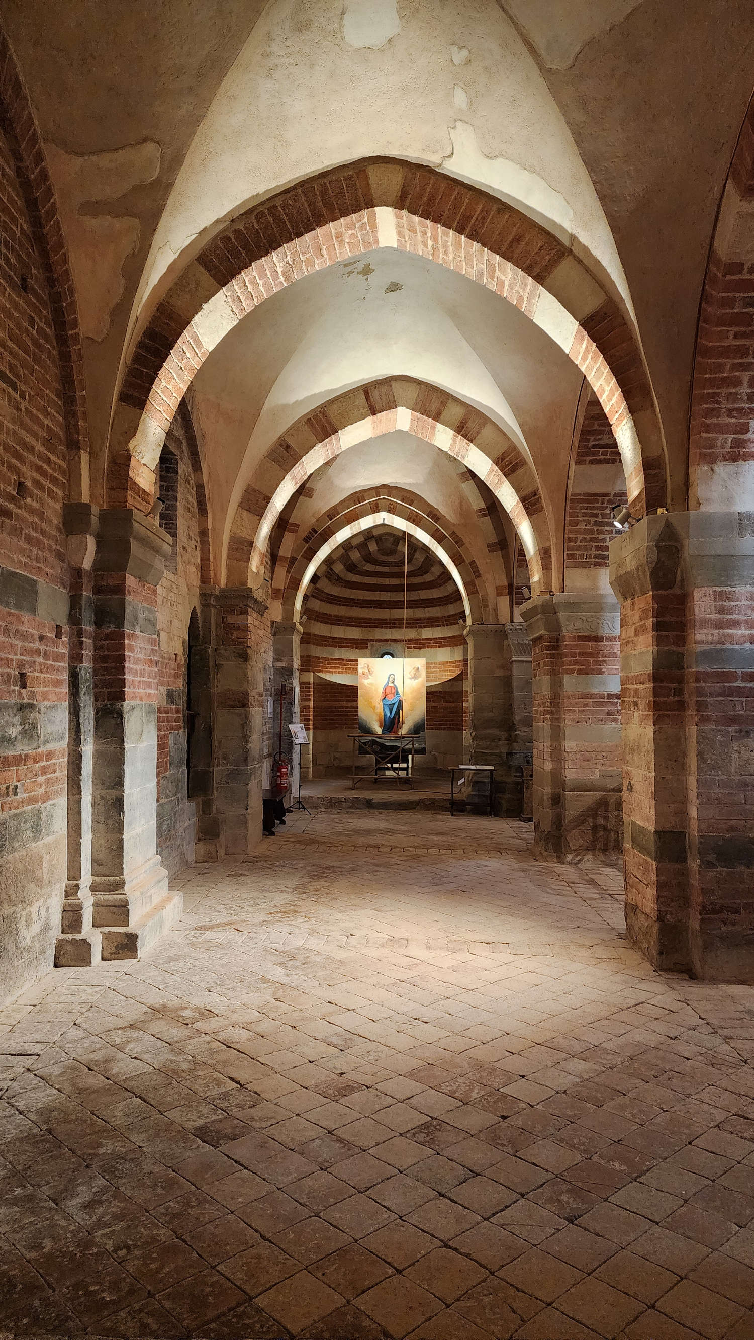 Abbey of Santa Maria di Vezzolano. Photo: Federico Giannini
