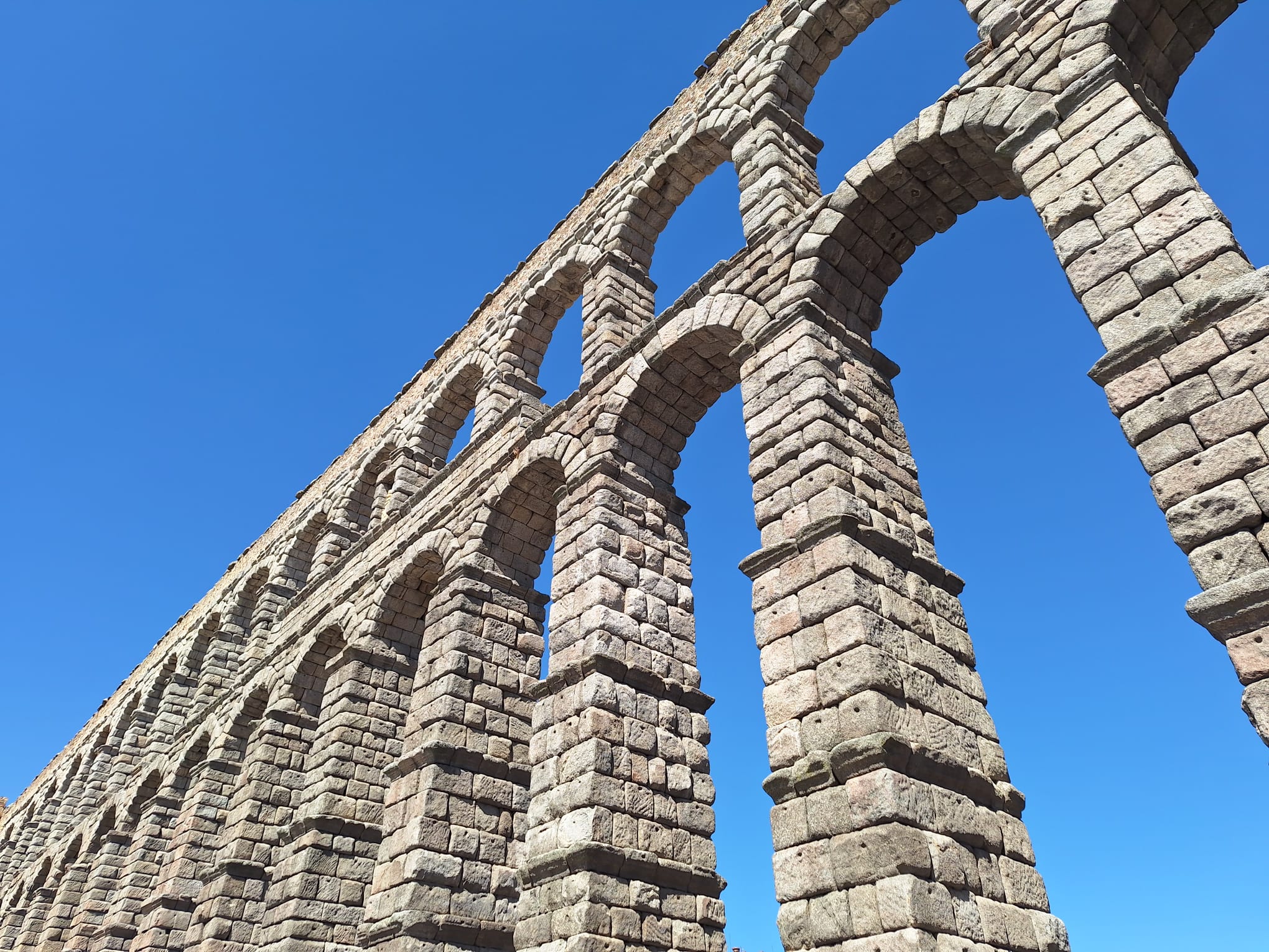 Segovia, the Roman aqueduct. Photo: Finestre Sull'Arte