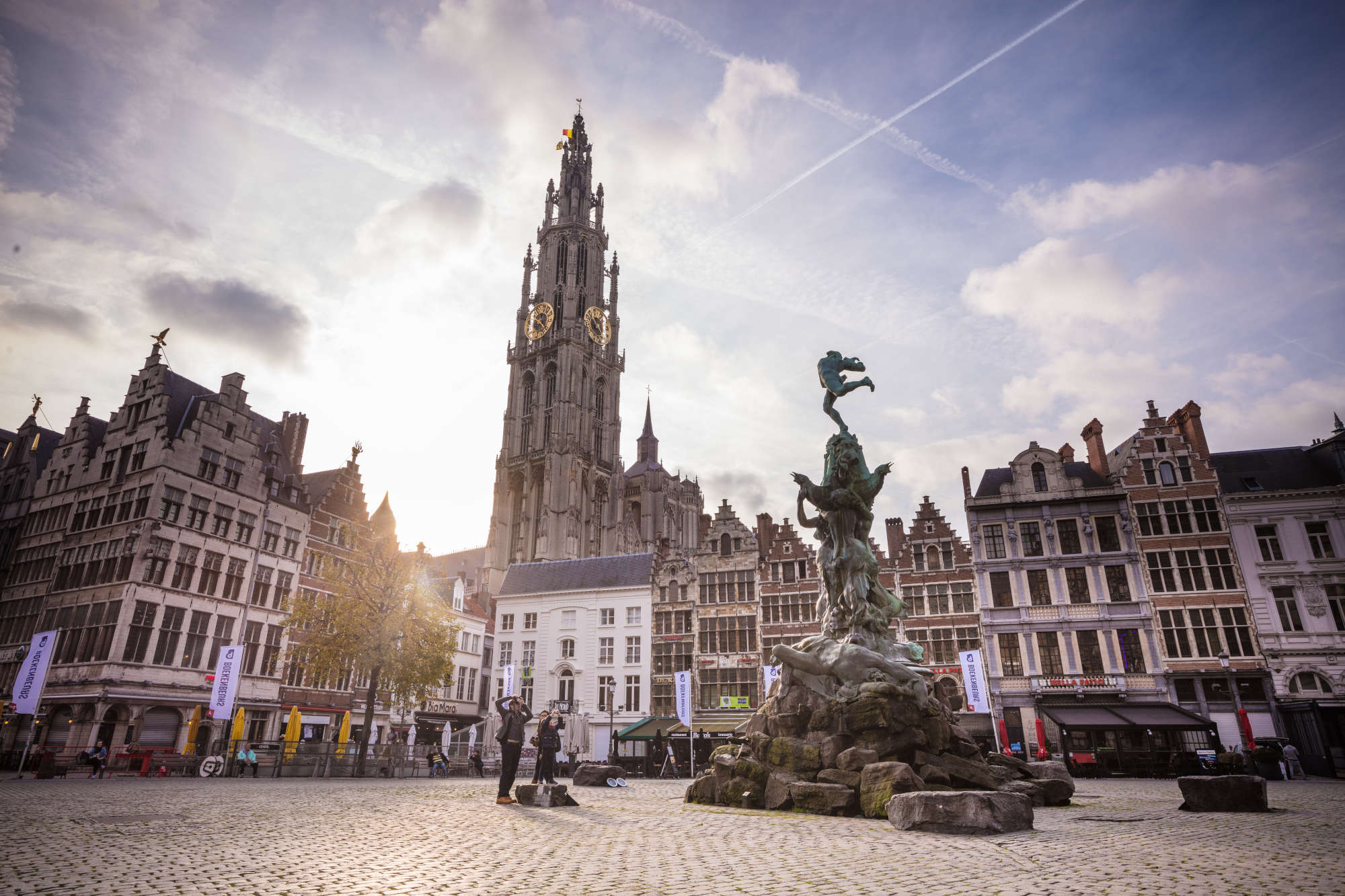 Grote Markt, with the Cathedral. Photo: Piet De Kersgieter