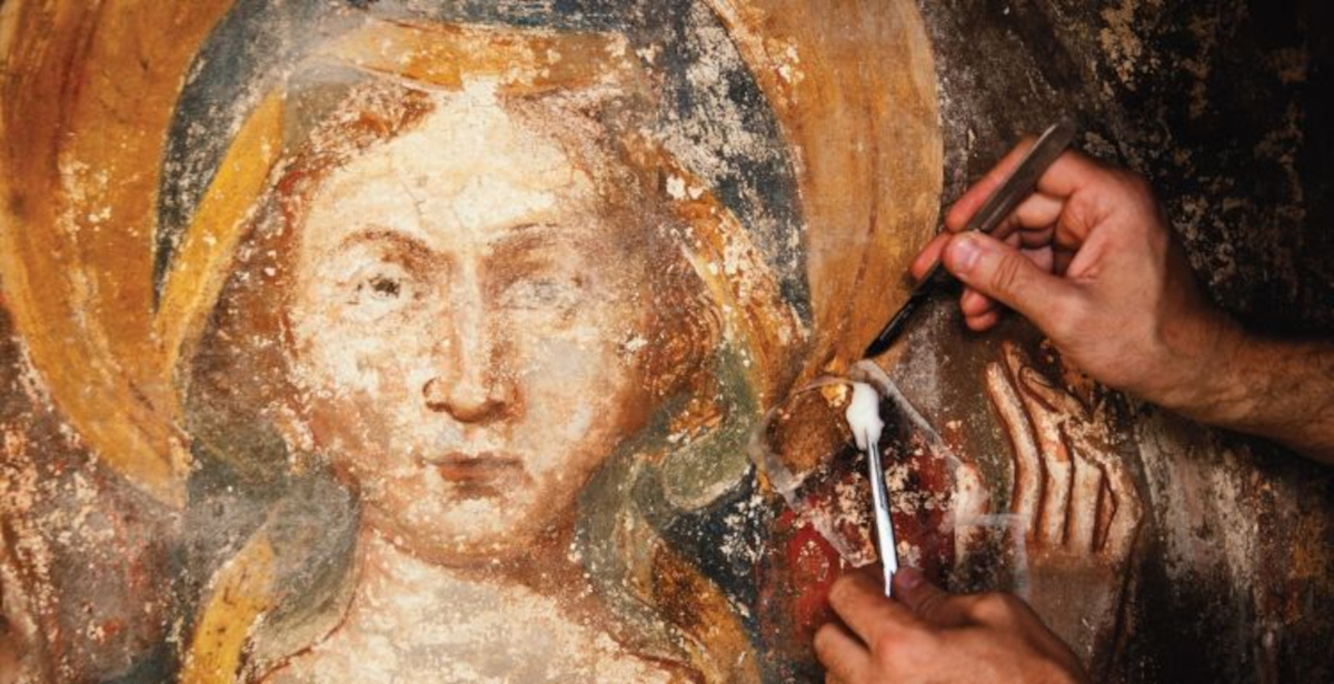 Restaurato a Bari l’affresco quattrocentesco della “Madonna del Segno”