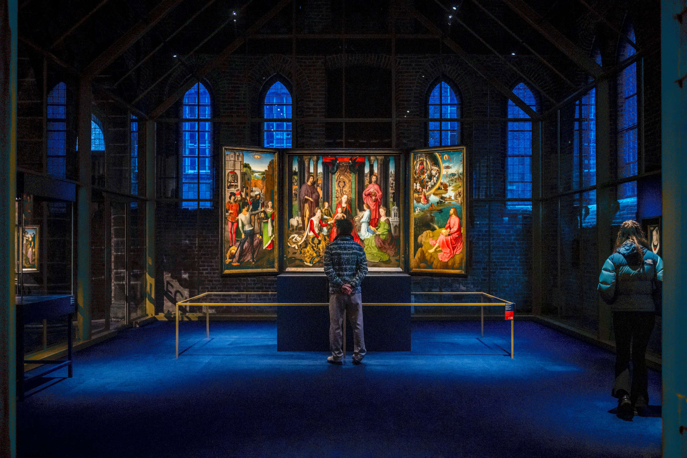 Triptyque du Mariage mystique de sainte Catherine par Hans Memling dans la Sint-Janshospitaal. Photo : Visit Bruges / Jan Darthet