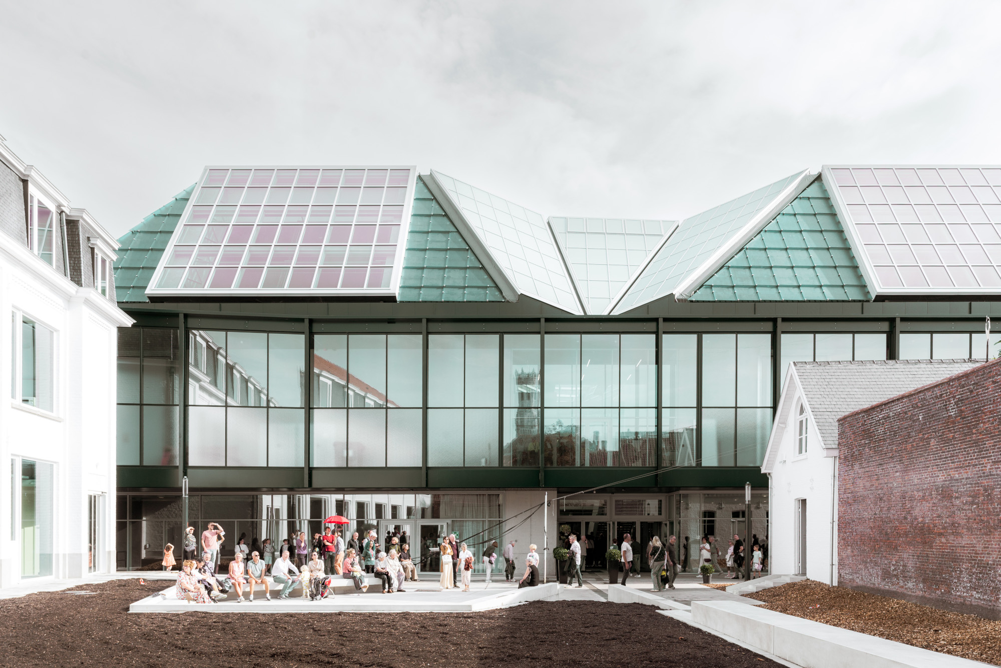 Nelle Fiandre, a Bruges, aprirà nel 2026 BRUSK, una grande open house. Sarà il polo innovativo del quartiere museale