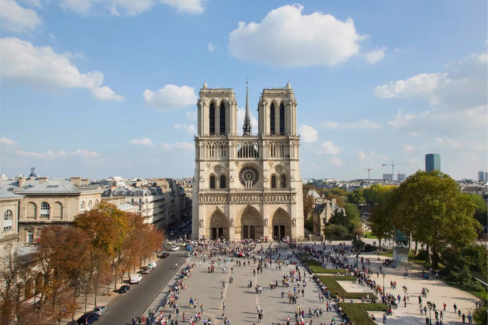 Parigi, Notre-Dame riapre al pubblico le sue torri con un nuovo itinerario di visita