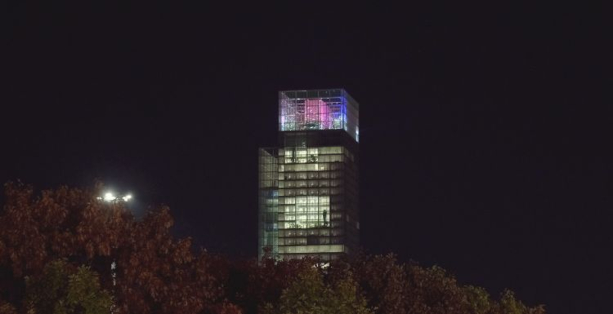 Chiara Camoni accende il Grattacielo Piemonte: la nuova luce di Luci d’Artista