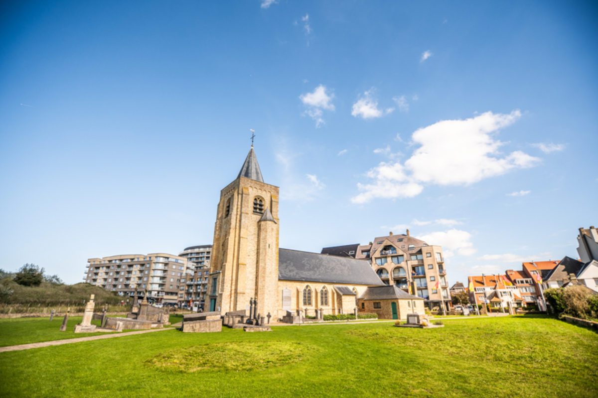 Kirche Unserer Lieben Frau von den Dünen. Foto: Piet De Kersgieter
