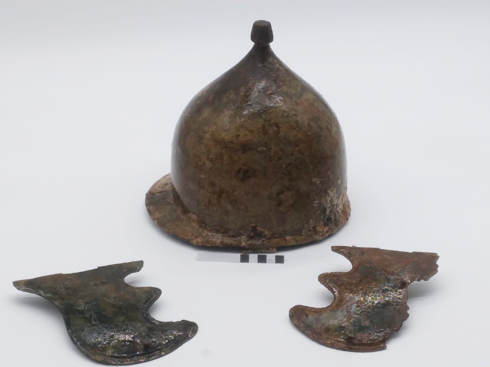 Sicilia, recuperato in mare un elmo della battaglia delle Egadi del 241 a.C.