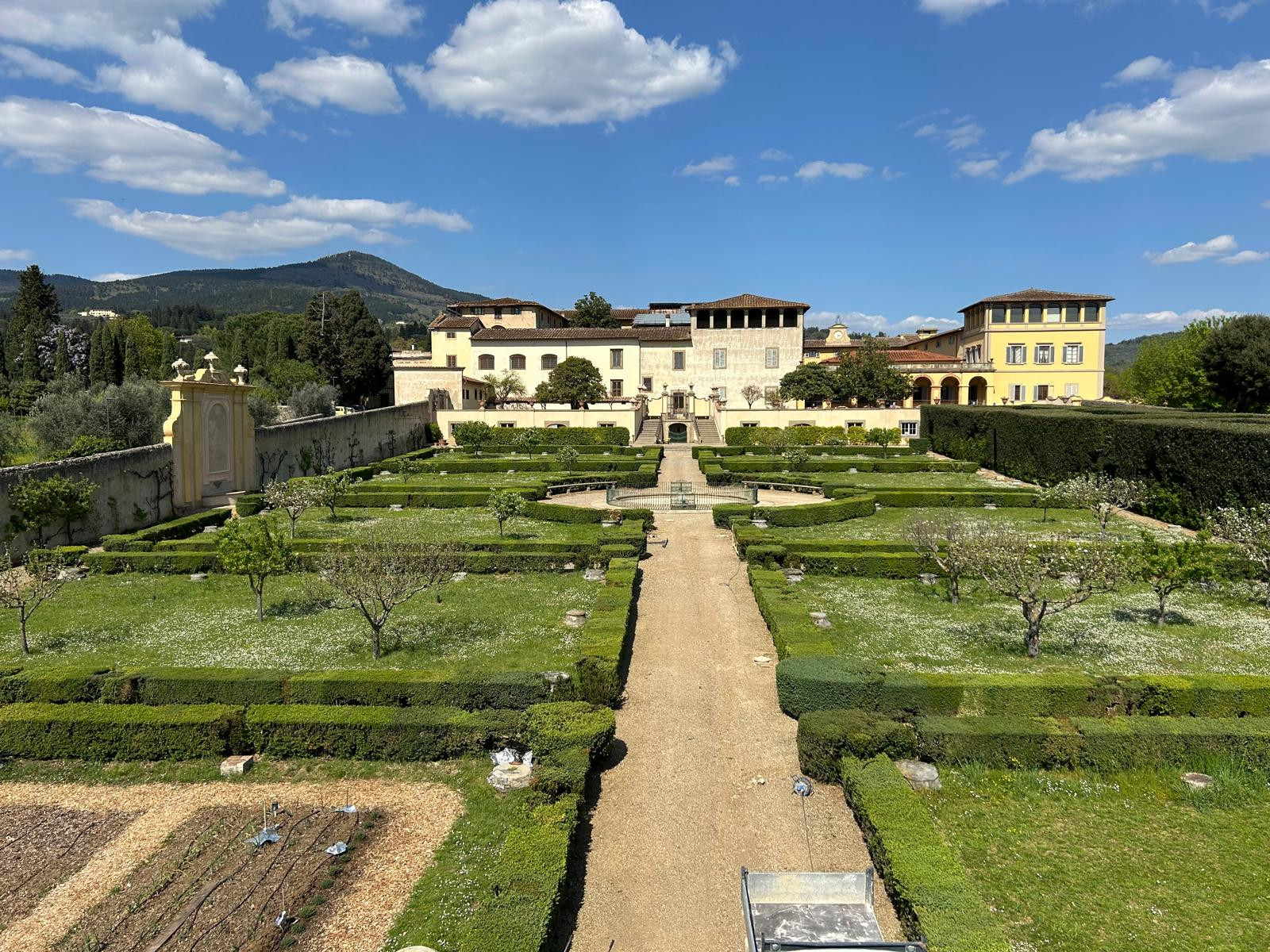 Firenze, apre per la prima volta al pubblico il Giardino storico di Villa La Quiete, voluto dall'Elettrice Palatina