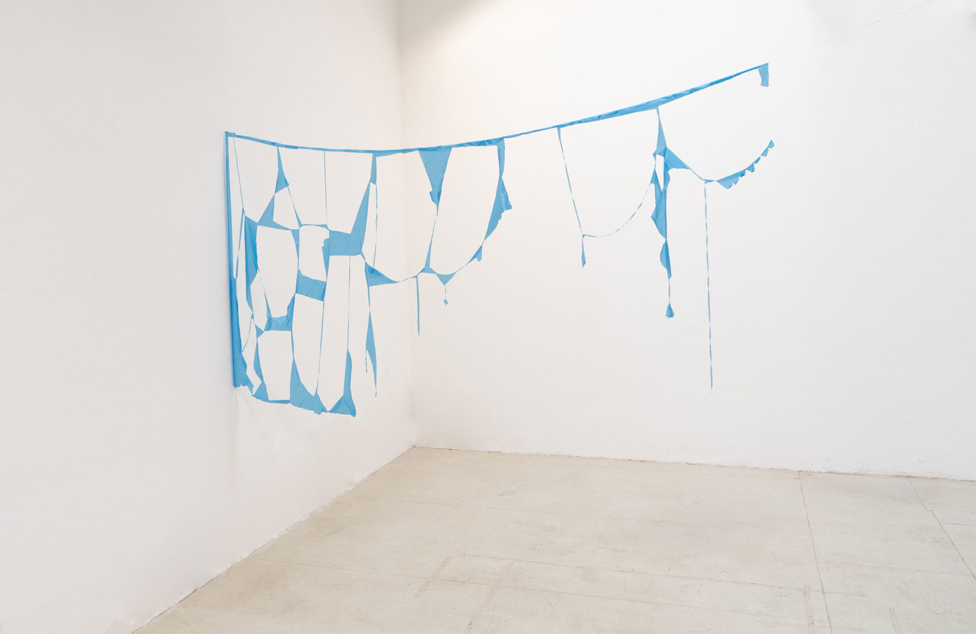 Fiber art e sperimentazione tessile: Marion Baruch in mostra a Brescia