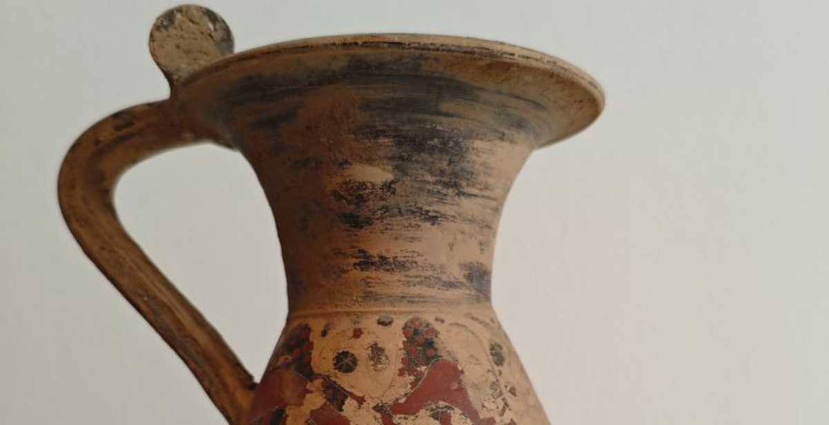 Veneto, i Carabinieri consegnano alla Soprintendenza dieci reperti archeologici trafugati