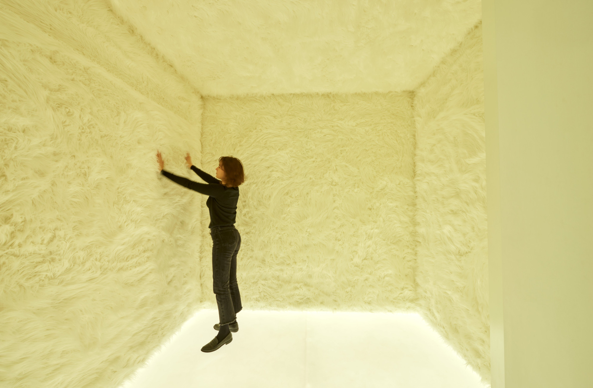 Fondazione Piero Manzoni e Hauser & Wirth donano a Magazzino Italian Art due ambienti immersivi di Piero Manzoni