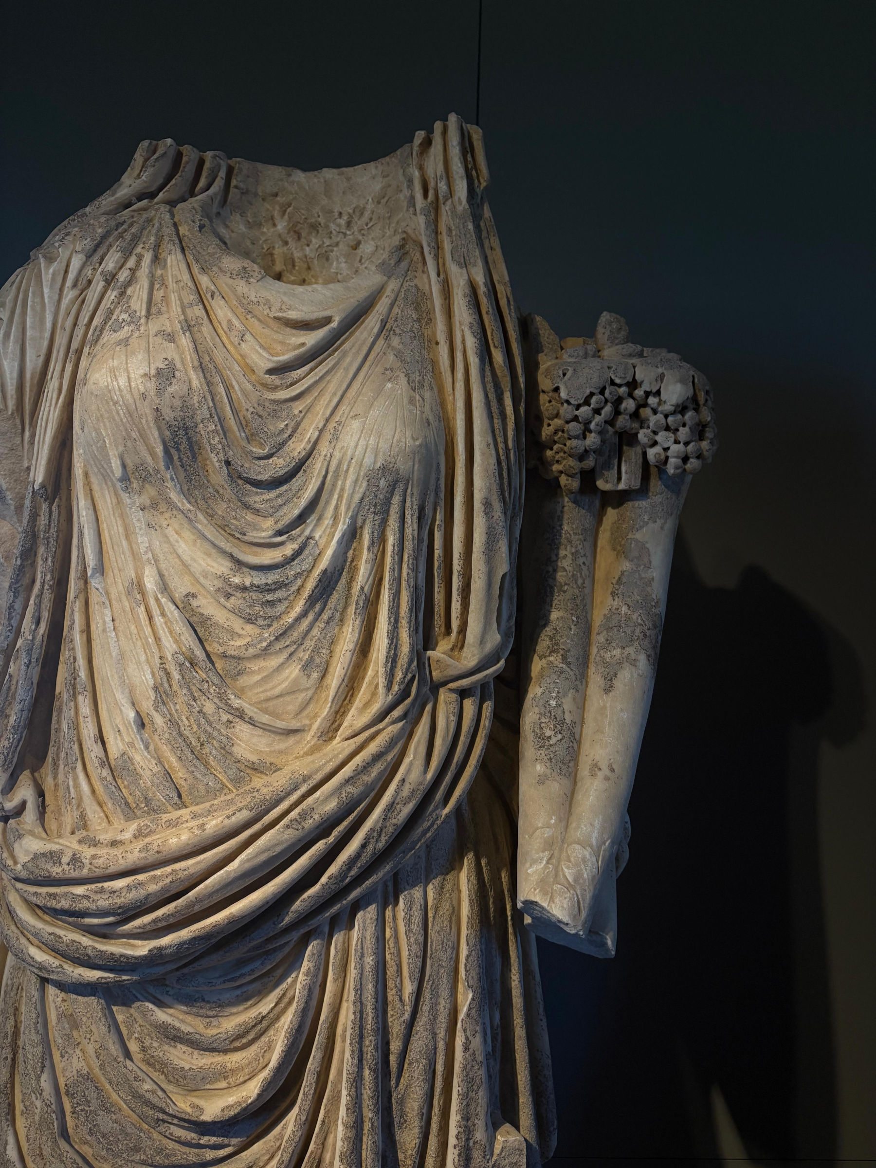 Die Exponate im neuen Archäologischen Nationalmuseum von Luni