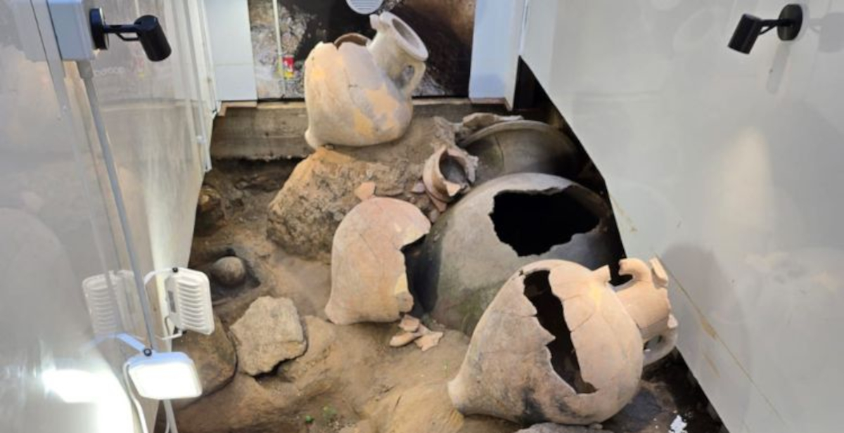 Gela, inaugurato un museo a cielo aperto con le tombe greche scoperte in via Di Bartolo