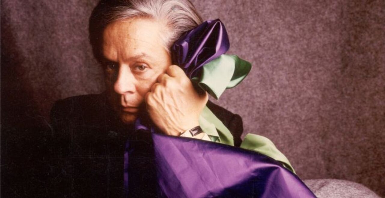 Villa Pisani ospita venti abiti-scultura di Roberto Capucci in una mostra sul colore e l’arte della forma