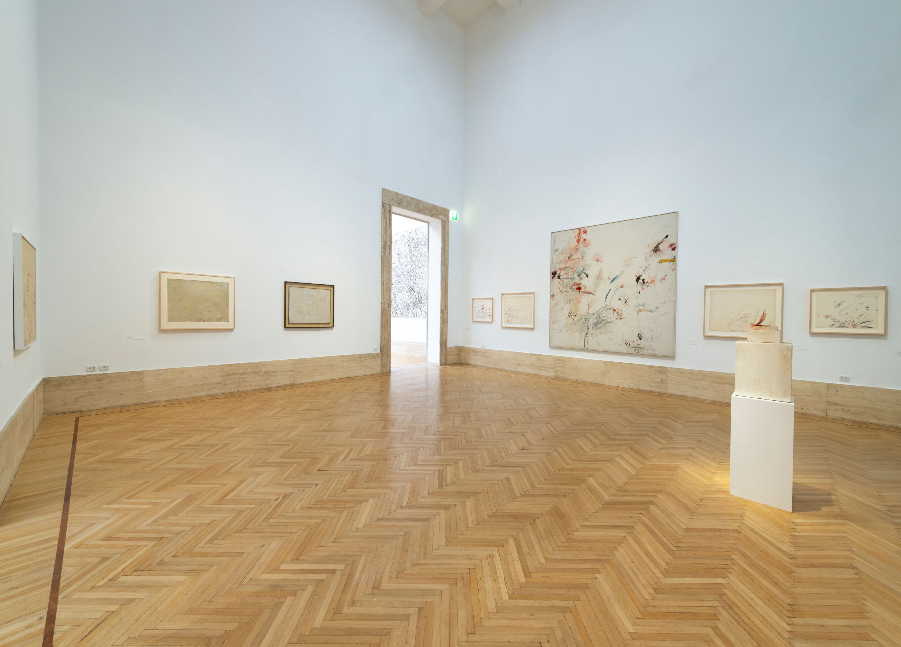 Cy Twombly Room, vista de la instalación (Roma, GNAMC) Foto: Alessandro Vasari