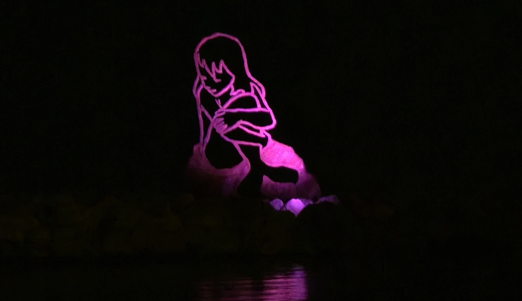 A Cervia inaugurata la sirena-bambina di Valerio Berruti
