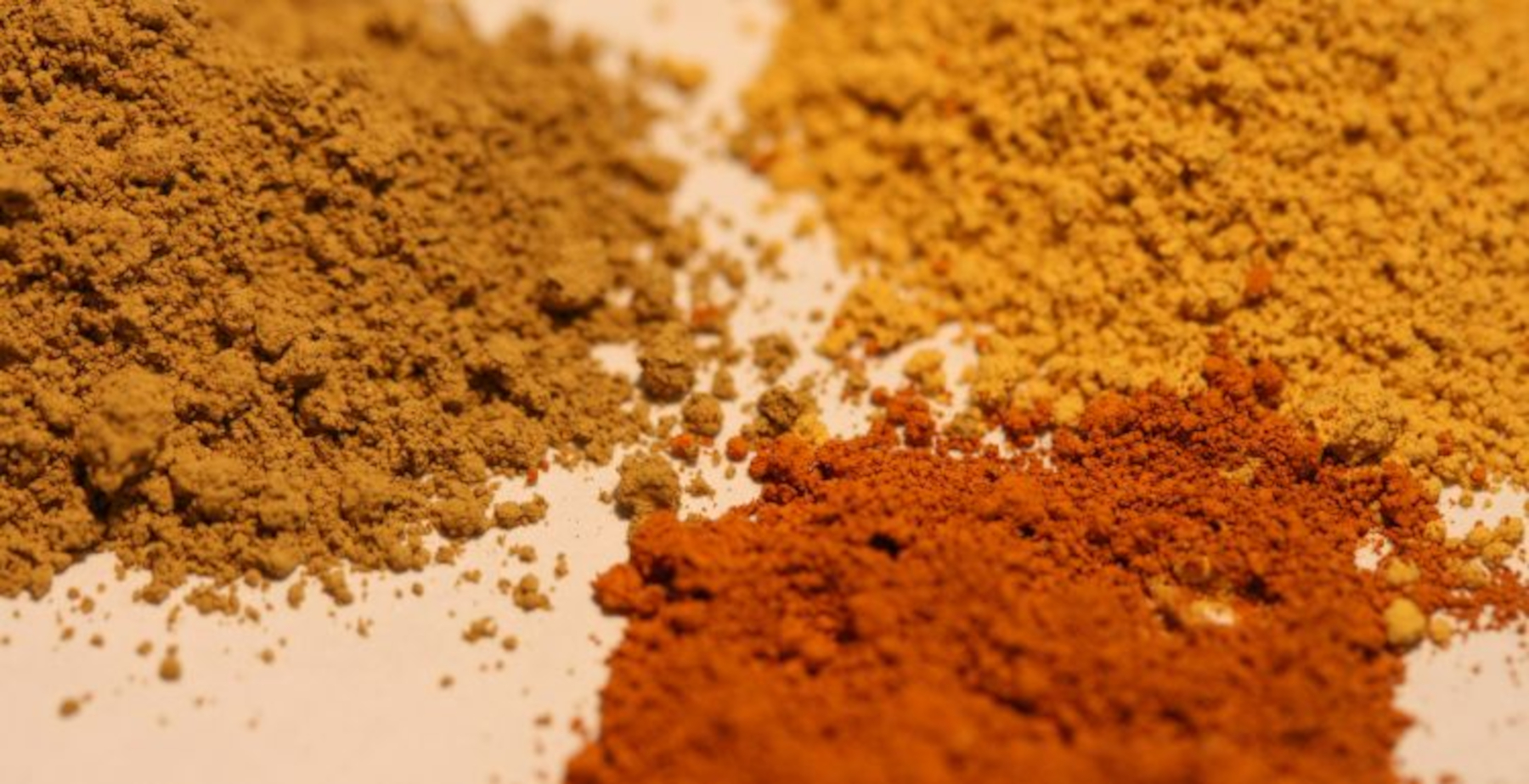 I Neanderthal erano artisti? Nuove analisi suggeriscono usi simbolici del colore