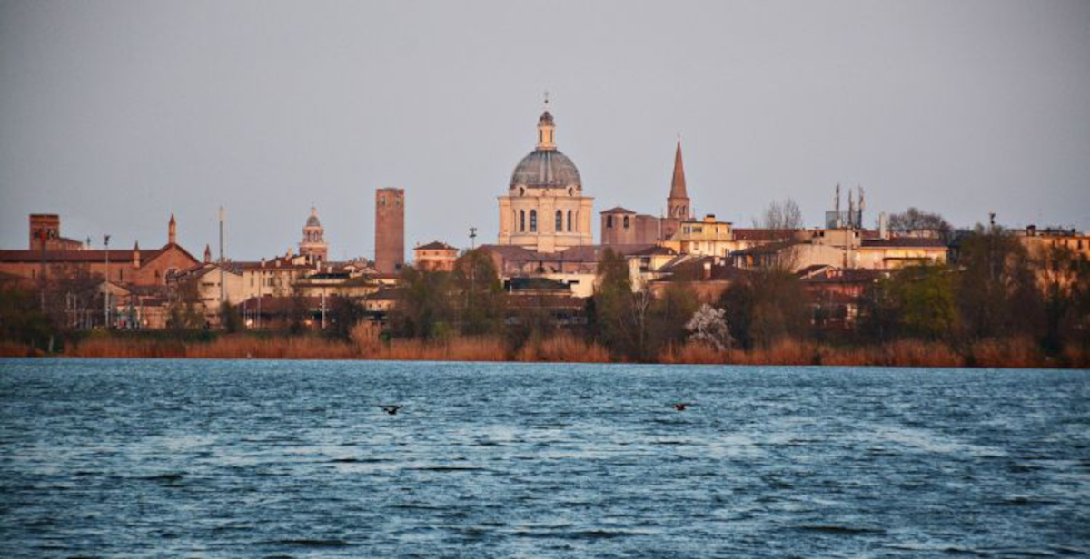 Il tratto mantovano della Via Carolingia: ripercorrere i passi di Carlo Magno tra borghi e paesaggi