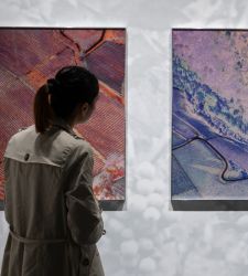 CAMERA wird die Ausgabe 2026 des EXPOSED - Torino Foto Festival organisieren. Entblößung ist das gewählte Thema 