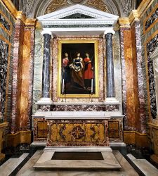 Sant'Antonio dei Portoghesi a Roma: frastuono di marmi colorati e immagini di morte