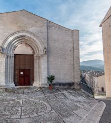 Monteleone di Spoleto, die Kirche San Francesco wird nach dem Erdbeben 2016 wiedereröffnet