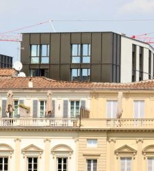 Der "schwarze Würfel" von Florenz könnte jetzt seine Farbe ändern