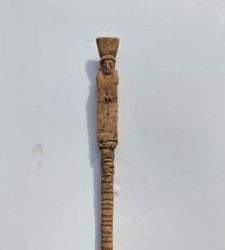 Ein sehr seltener Töpfergriffel aus dem 5. Jahrhundert v. Chr., gefunden in Gela auf Sizilien.